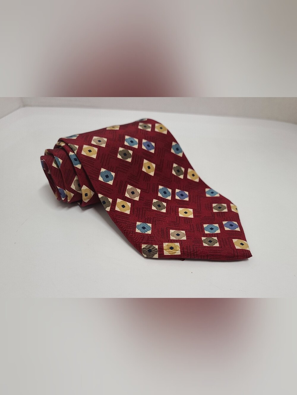 NINO CERRUTI Vintage Handmade Silk Necktie Port Red Diamond Tile Print